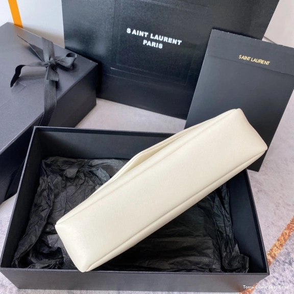 Tony Luxuries YSL IN CALYPSO LAMBSKIN PLUNGED 0710